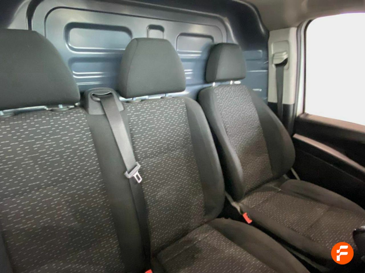 Foto Mercedes-Benz Vito 14