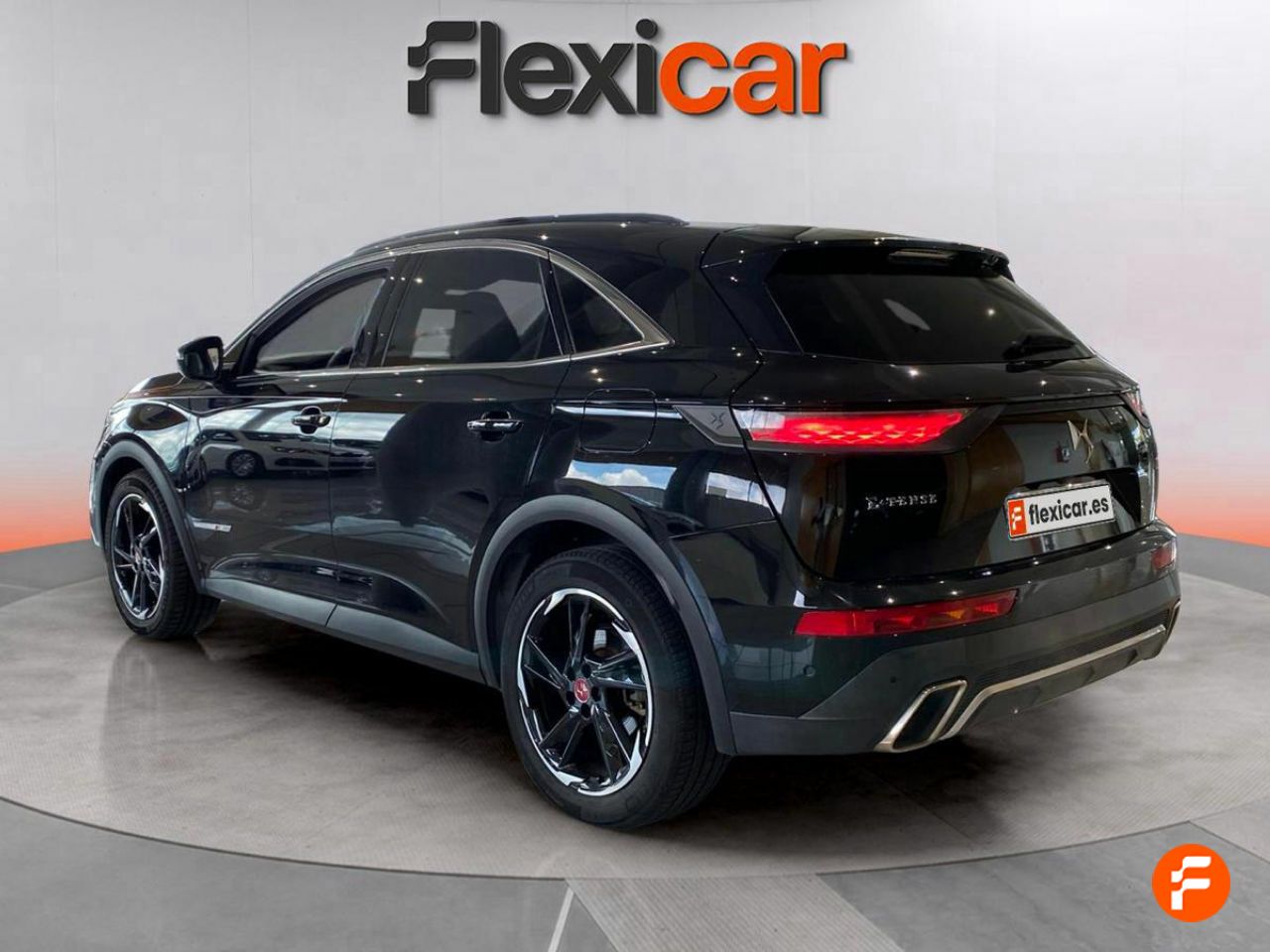 Foto DS Automobiles DS 7 7