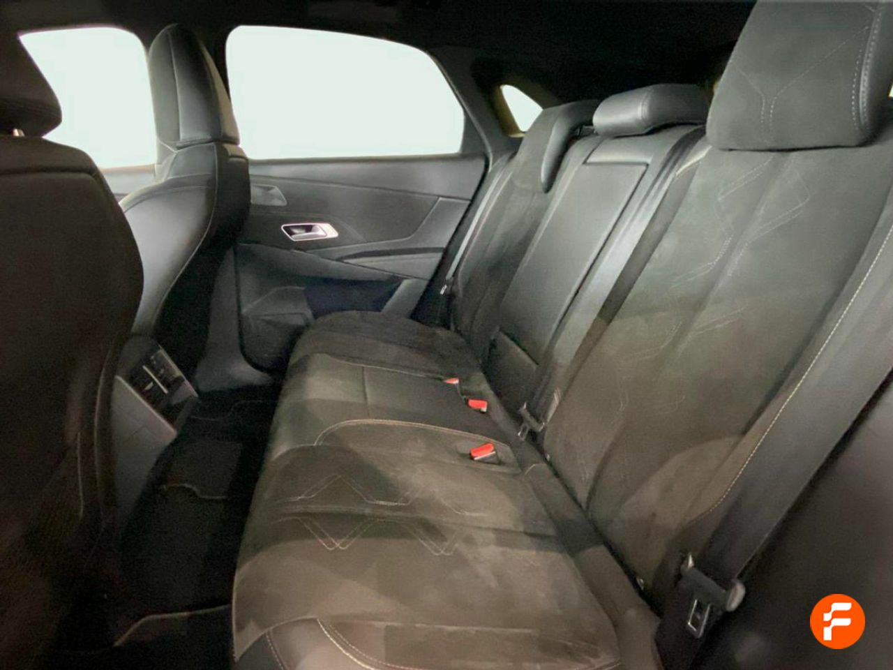 Foto DS Automobiles DS 7 22