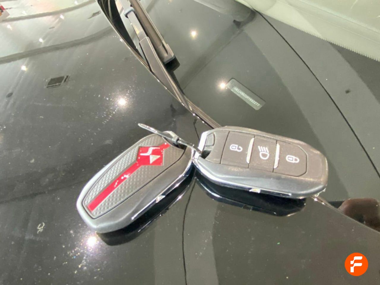Foto DS Automobiles DS 7 25