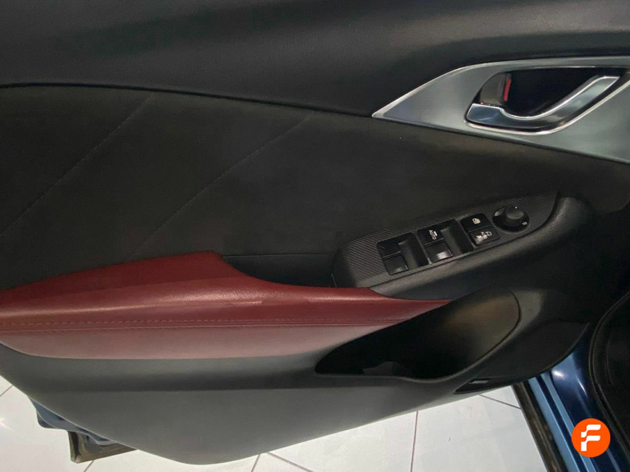 Foto Mazda CX-3 25
