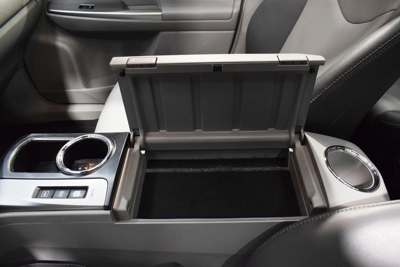 Foto Toyota Prius 39