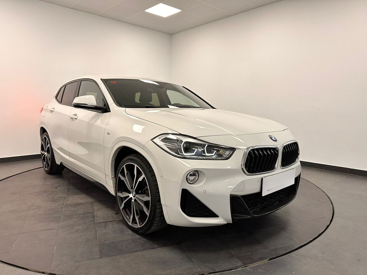 Foto BMW X2 3
