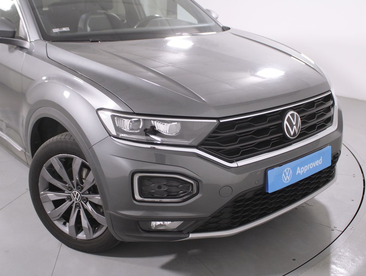 Foto Volkswagen T-Roc 16