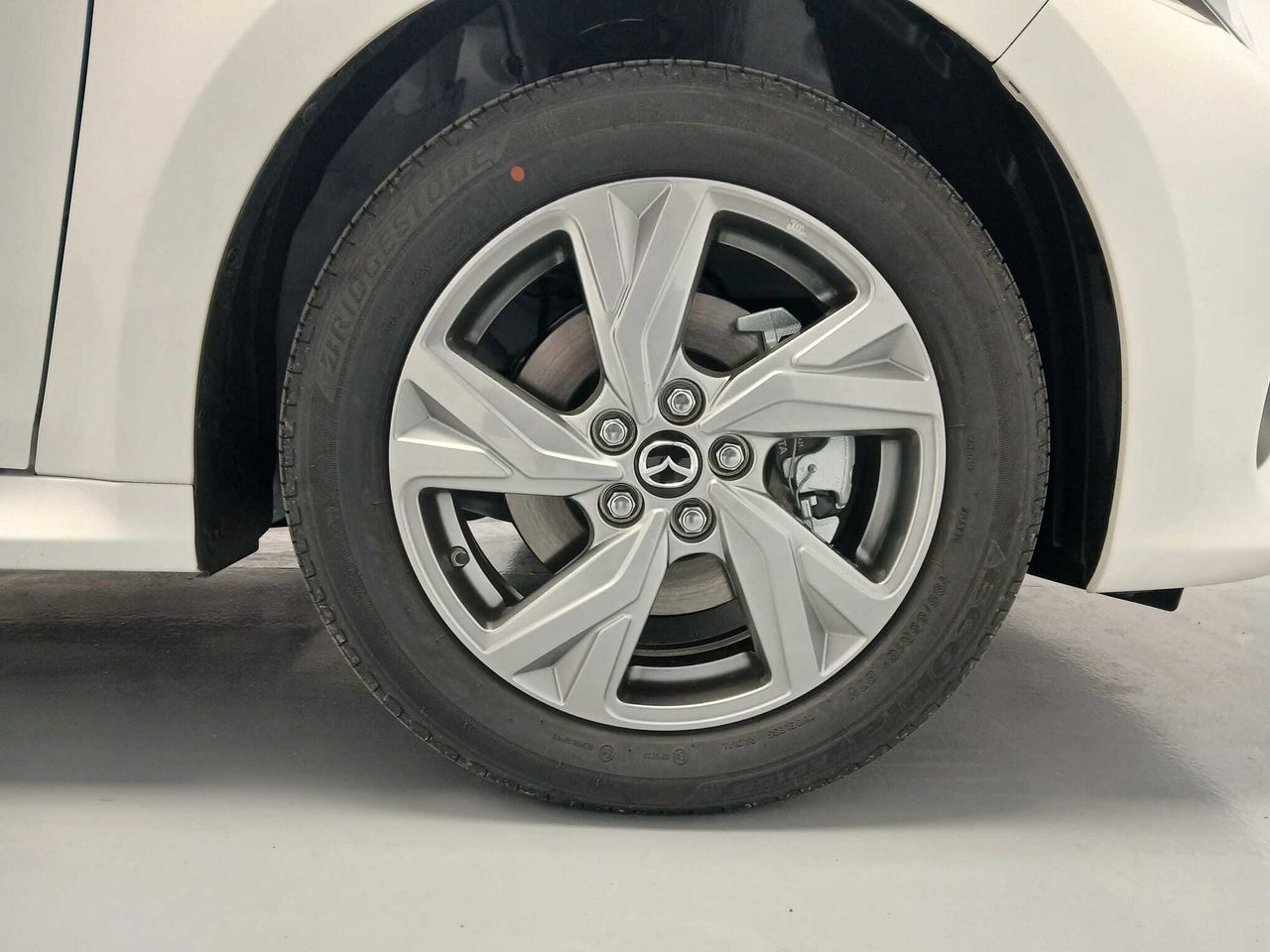 Foto Mazda Mazda2 6