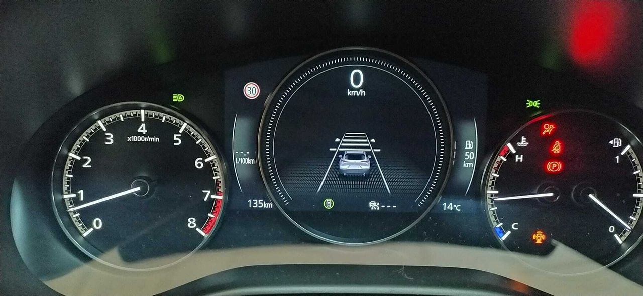 Foto Mazda CX-30 10