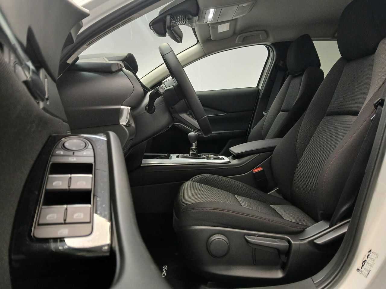 Foto Mazda CX-30 9
