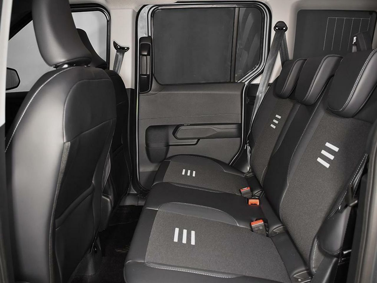 Foto Ford Tourneo Courier 16
