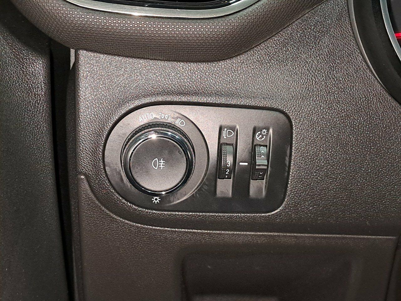 Foto Opel Crossland X 14