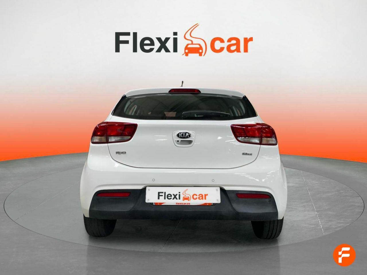 Foto Kia Rio 8