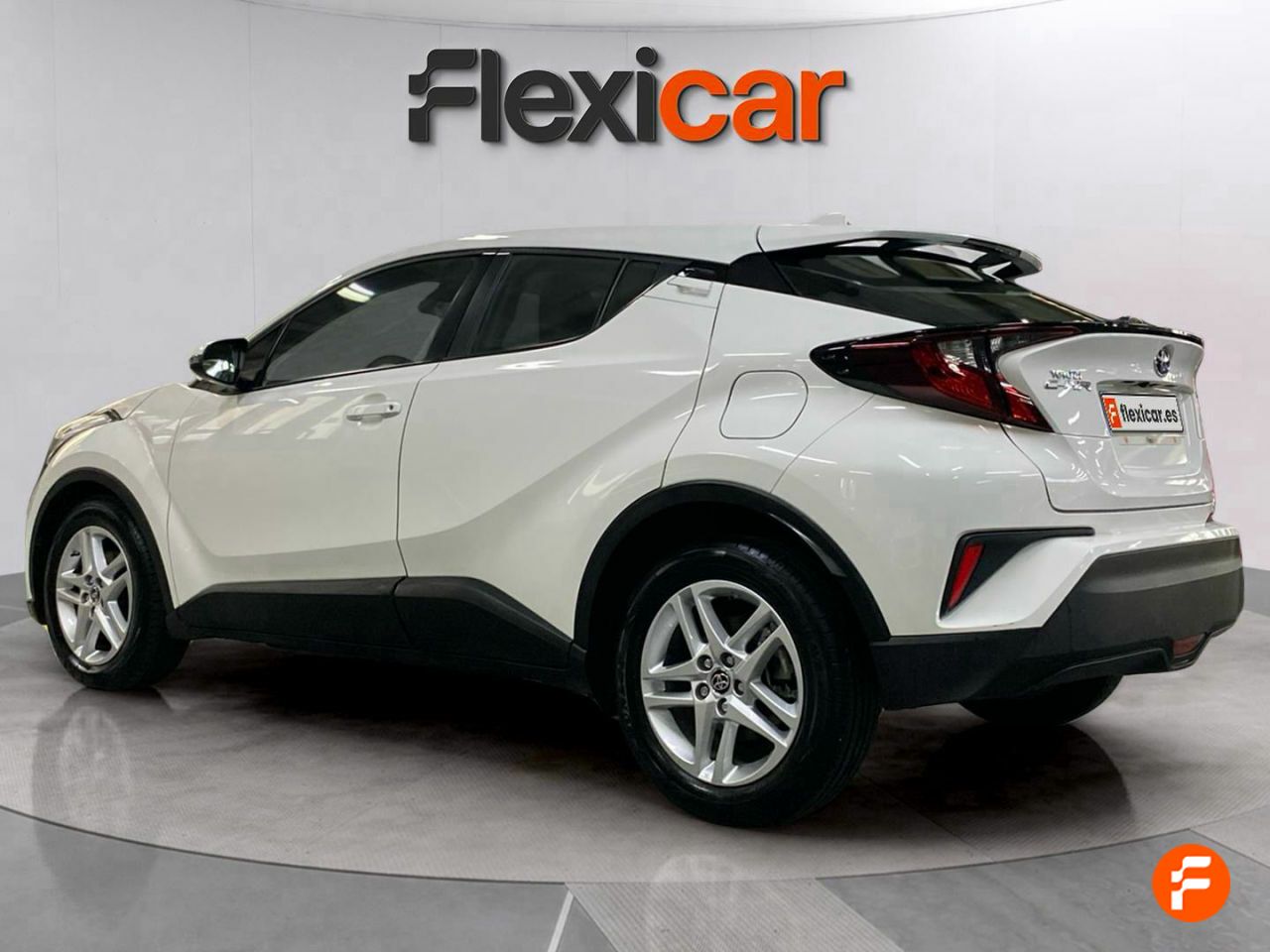 Foto Toyota C-HR 8
