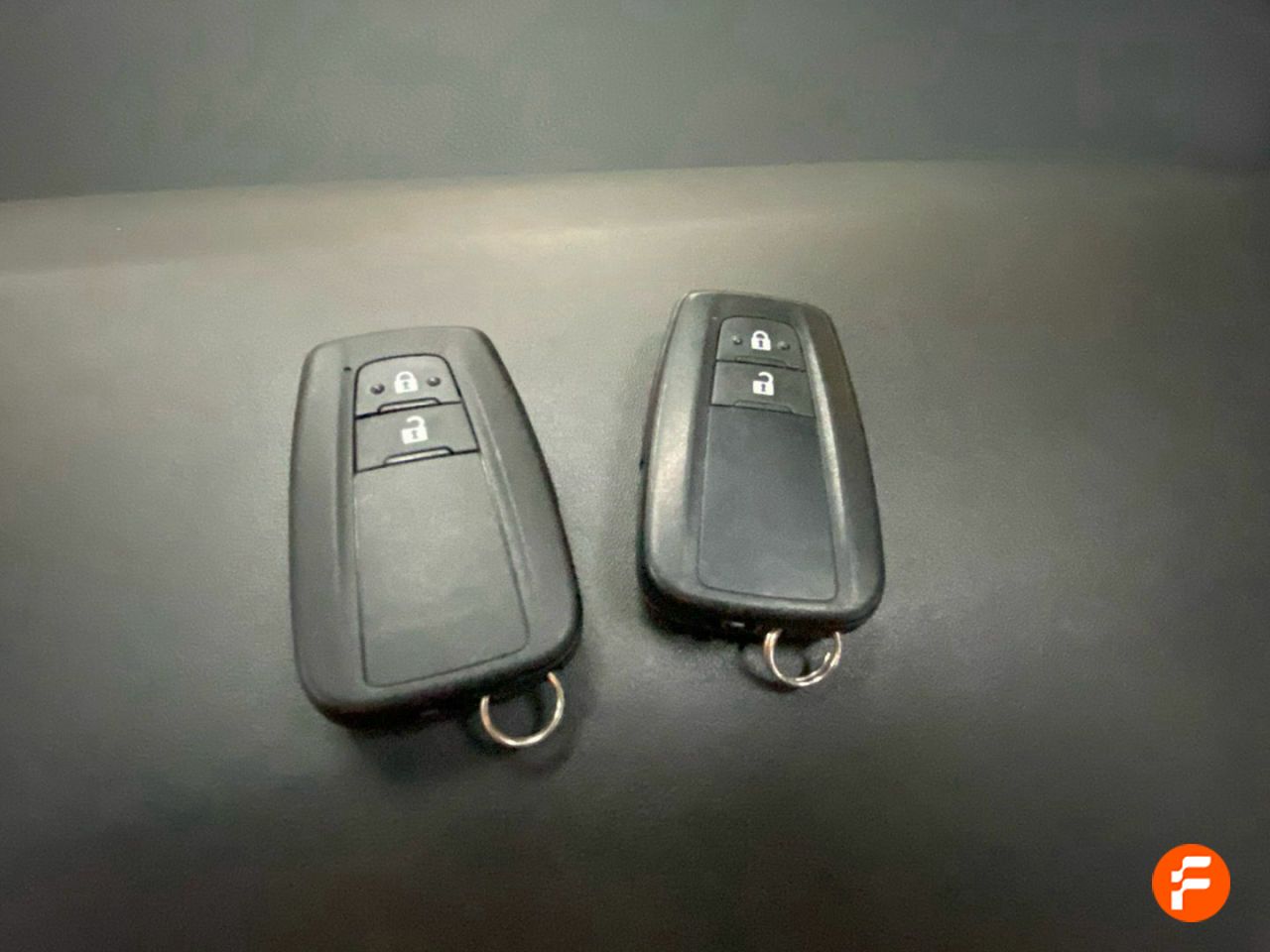 Foto Toyota C-HR 25
