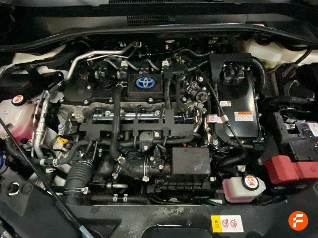 Foto Toyota C-HR 26