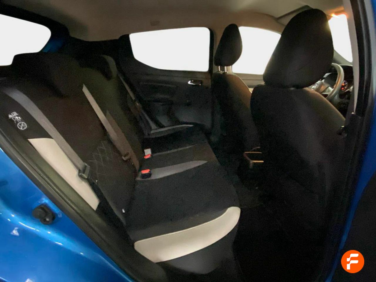 Foto Nissan Micra 17