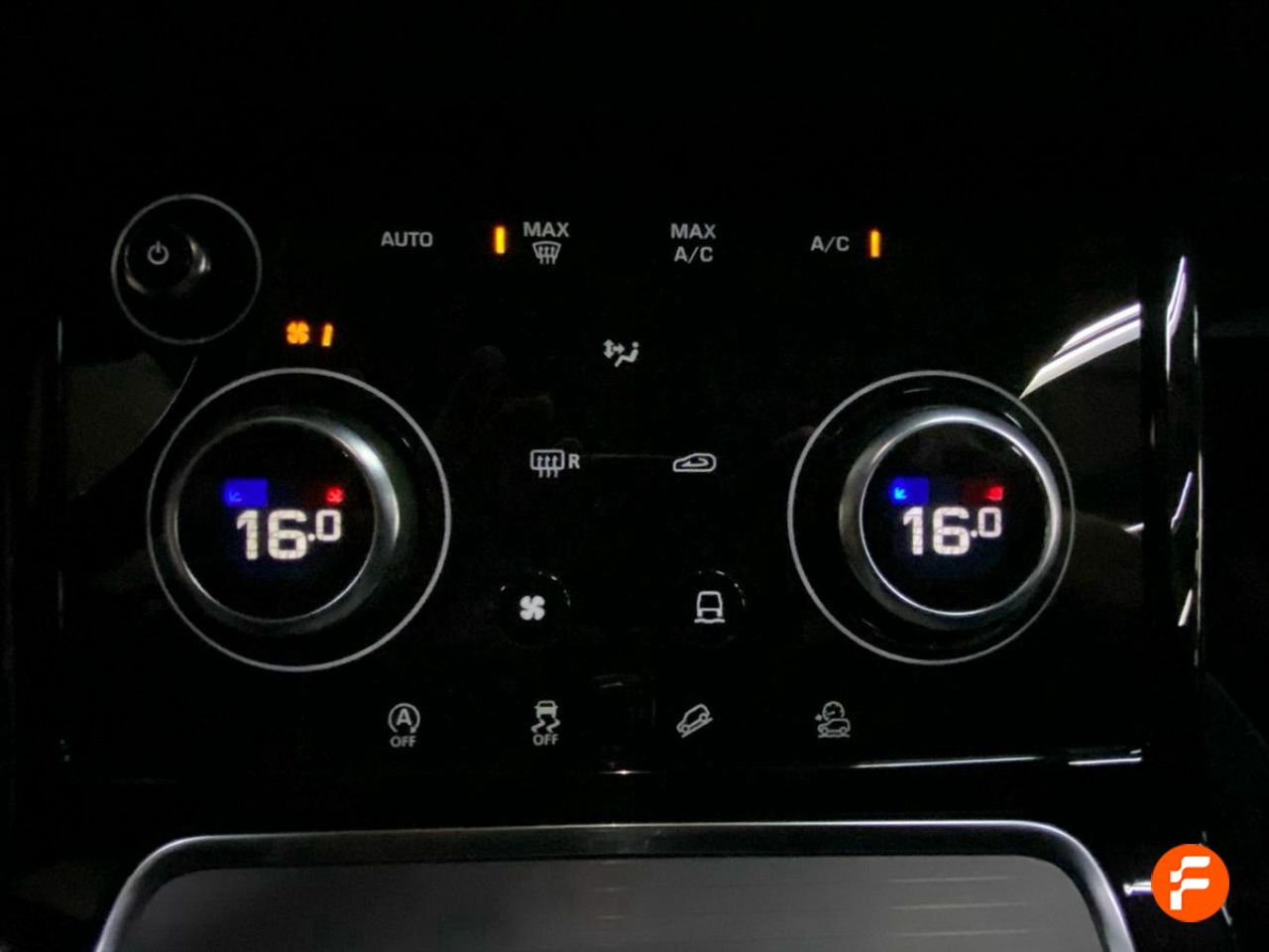 Foto Land-Rover Range Rover Evoque 17