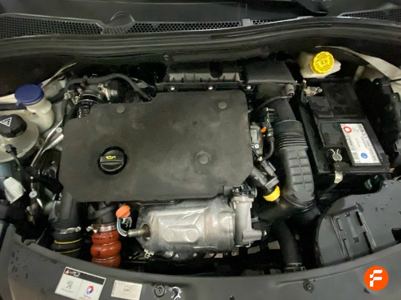 Foto Peugeot 208 25