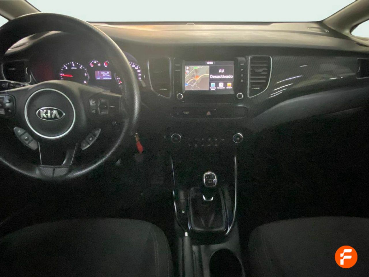 Foto Kia Carens 11