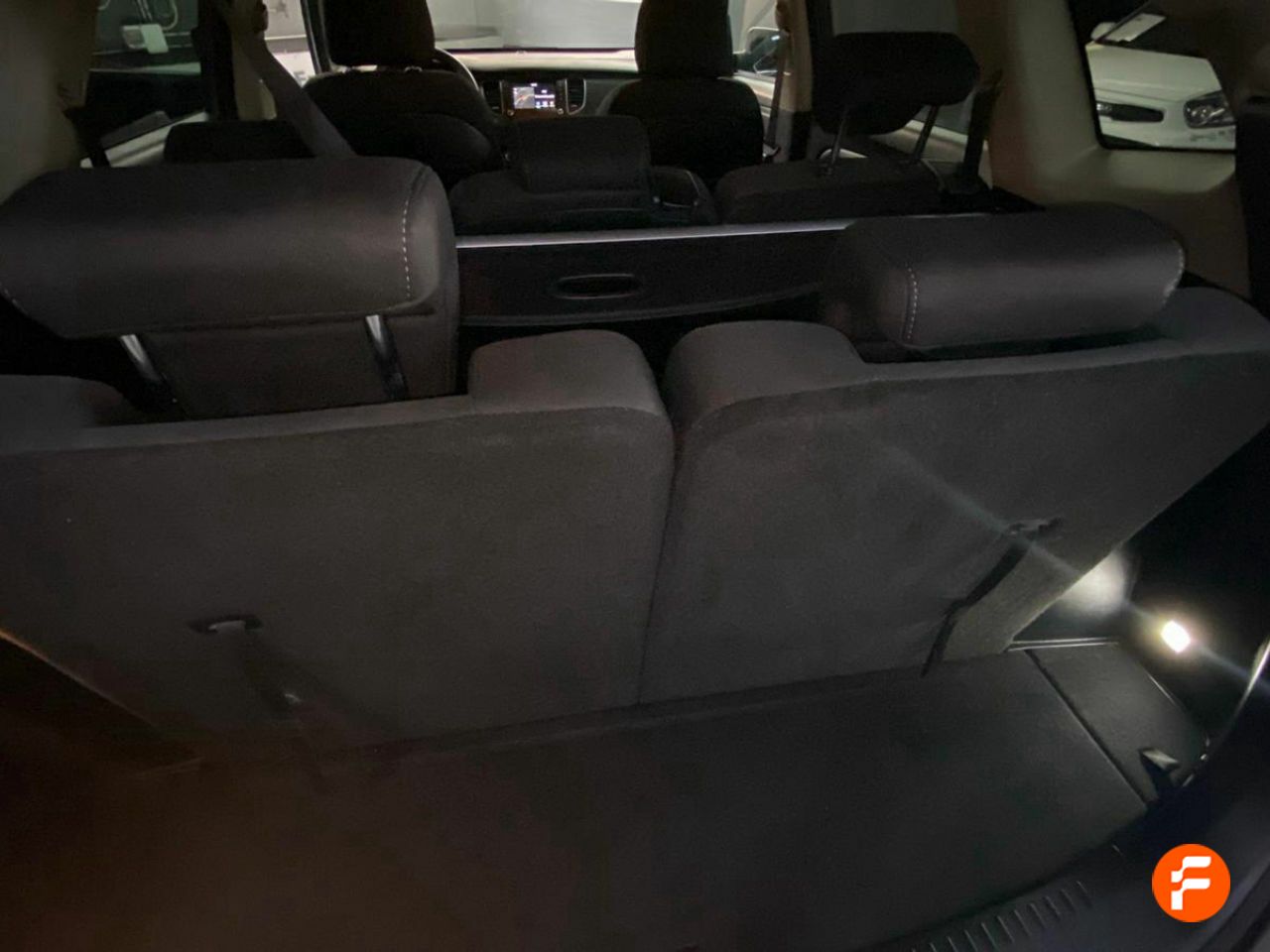 Foto Kia Carens 18