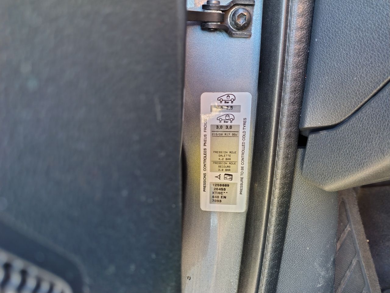 Foto Peugeot 5008 17