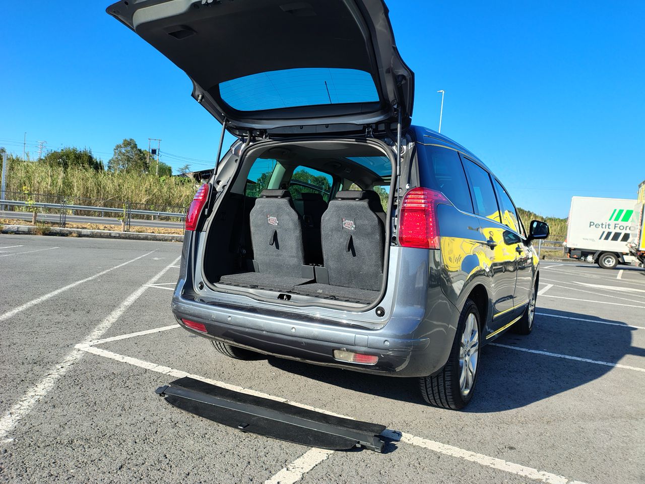 Foto Peugeot 5008 45