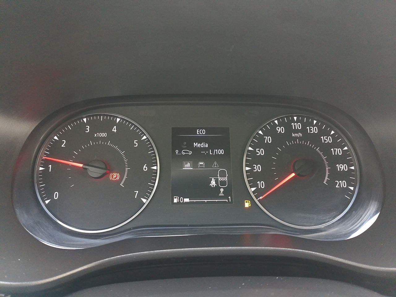 Foto Dacia Sandero 12