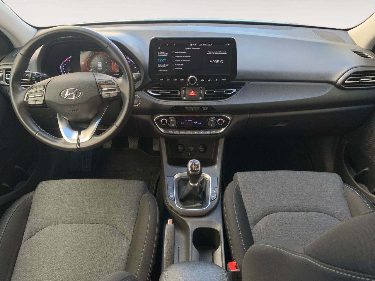 Foto Hyundai i30 6