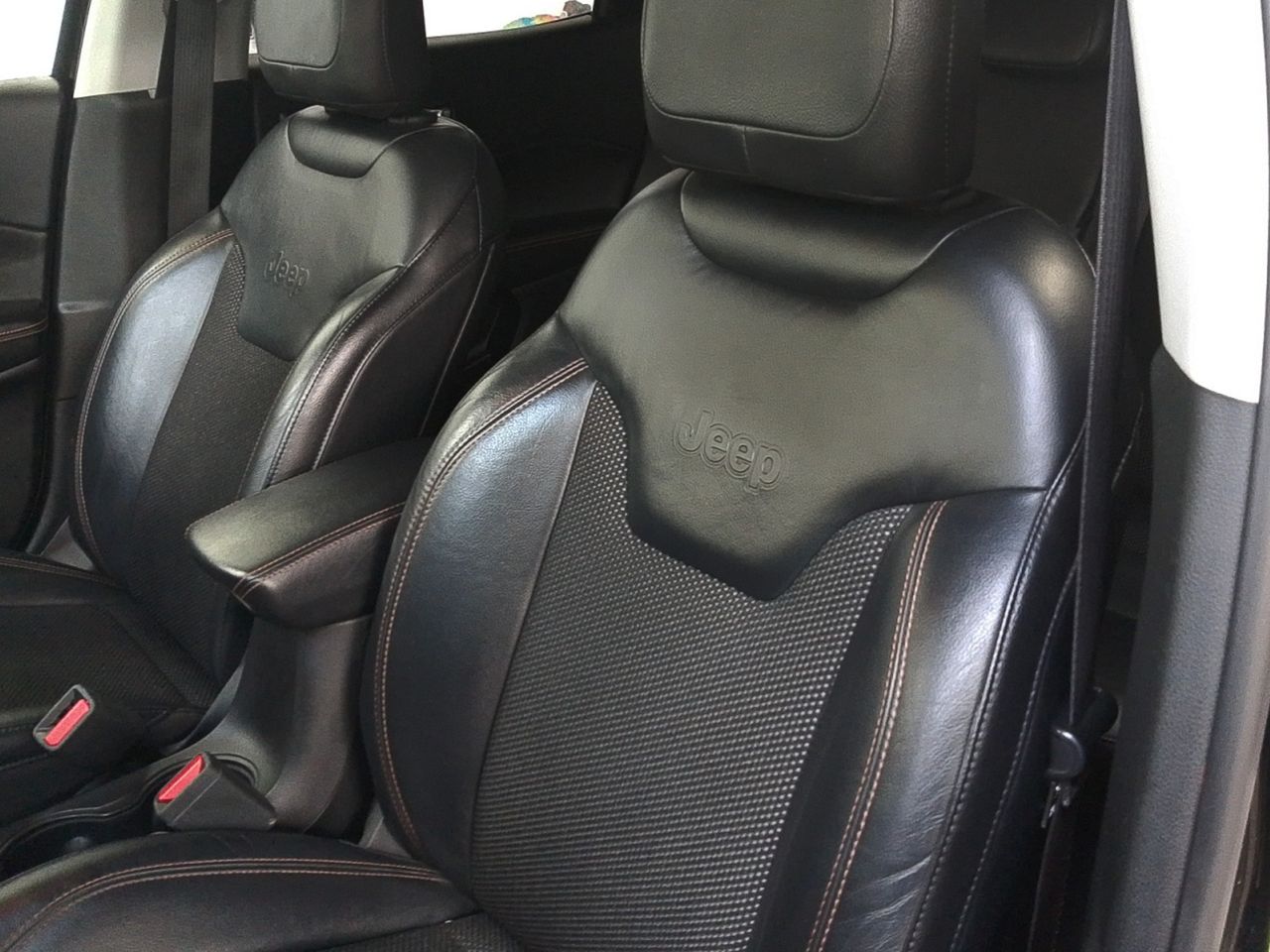 Foto Jeep Compass 19