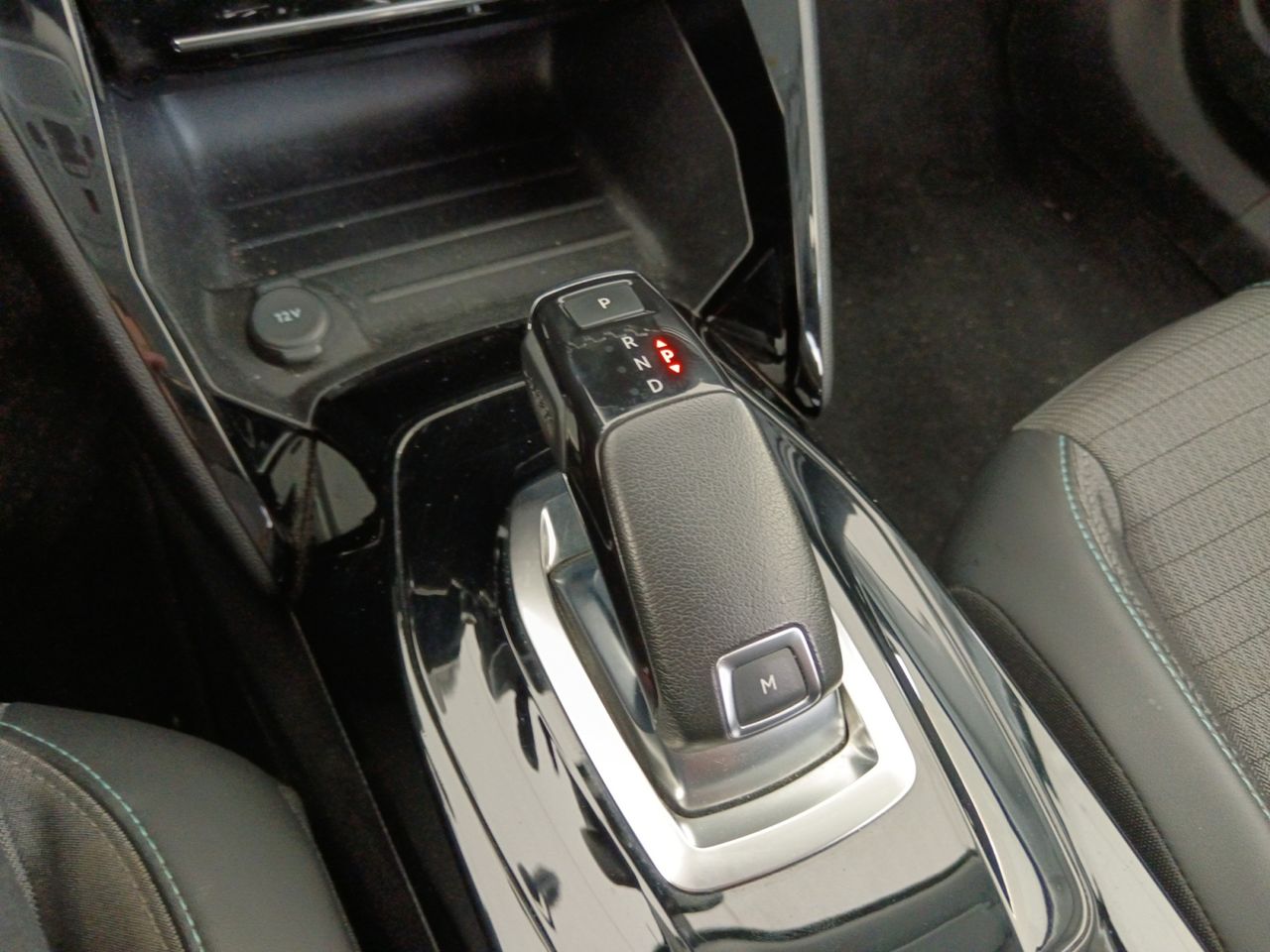 Foto Peugeot 2008 12