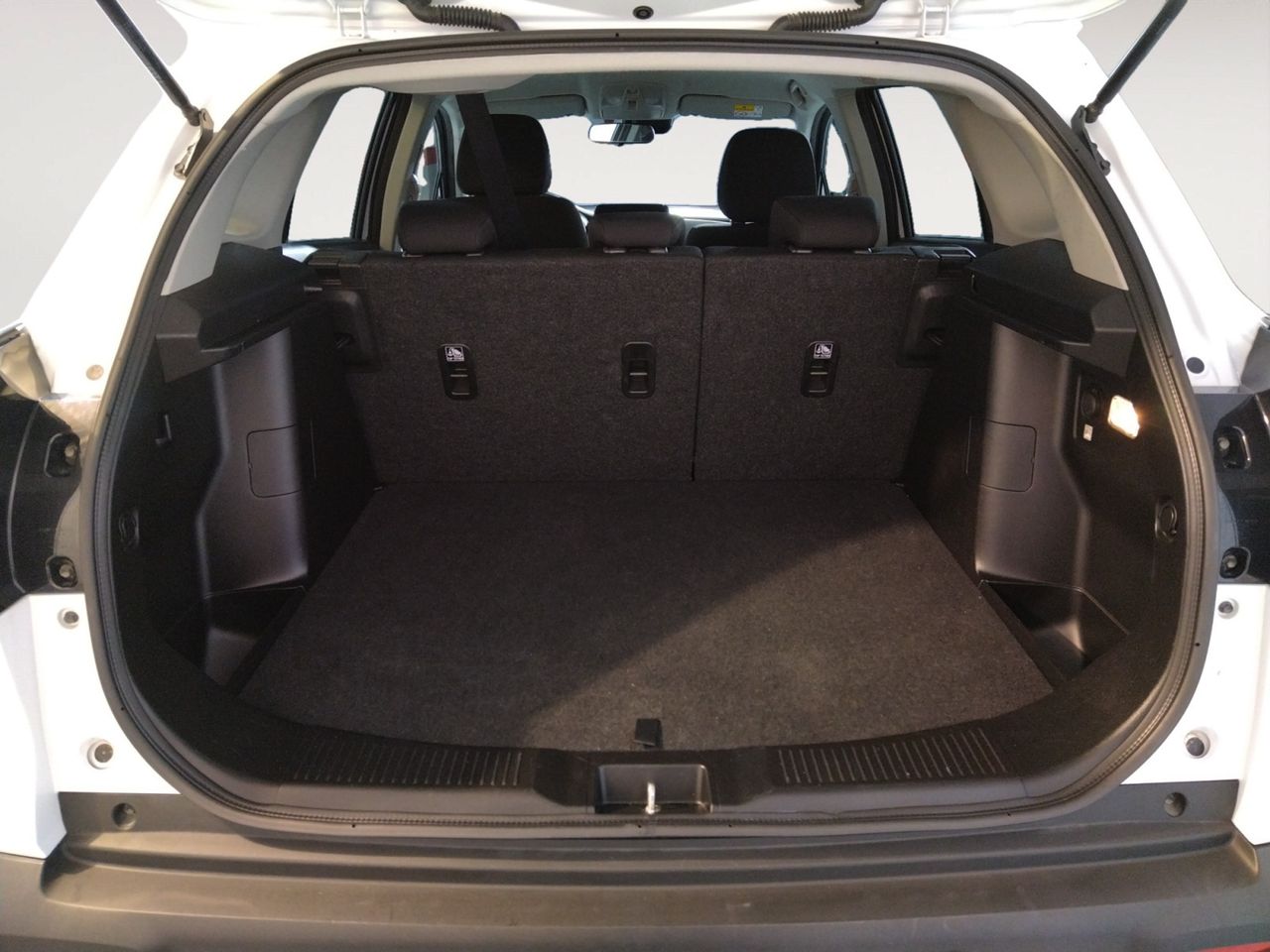 Foto Suzuki S-Cross 11