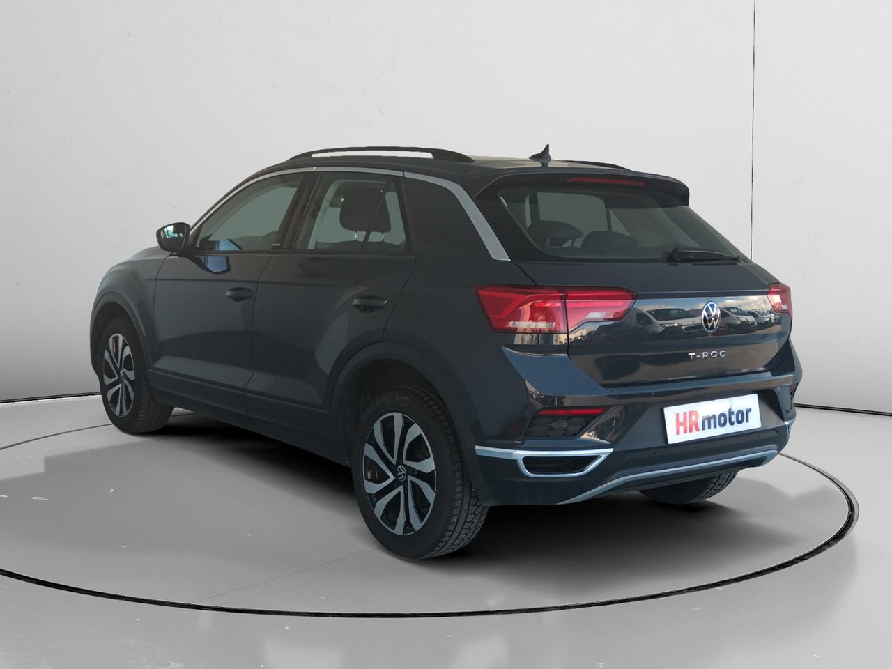 Foto Volkswagen T-Roc 4