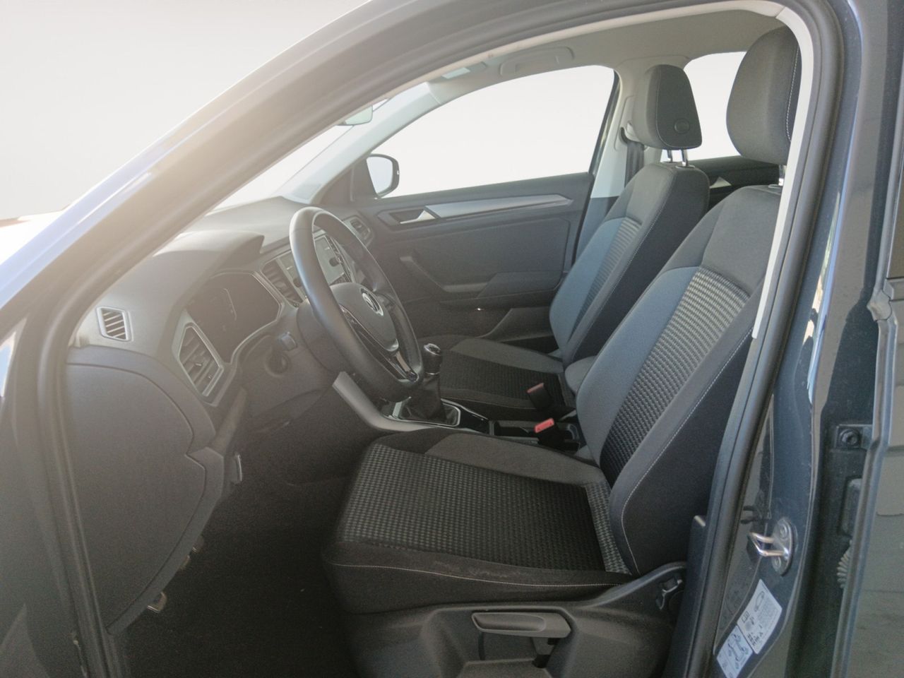 Foto Volkswagen T-Roc 8