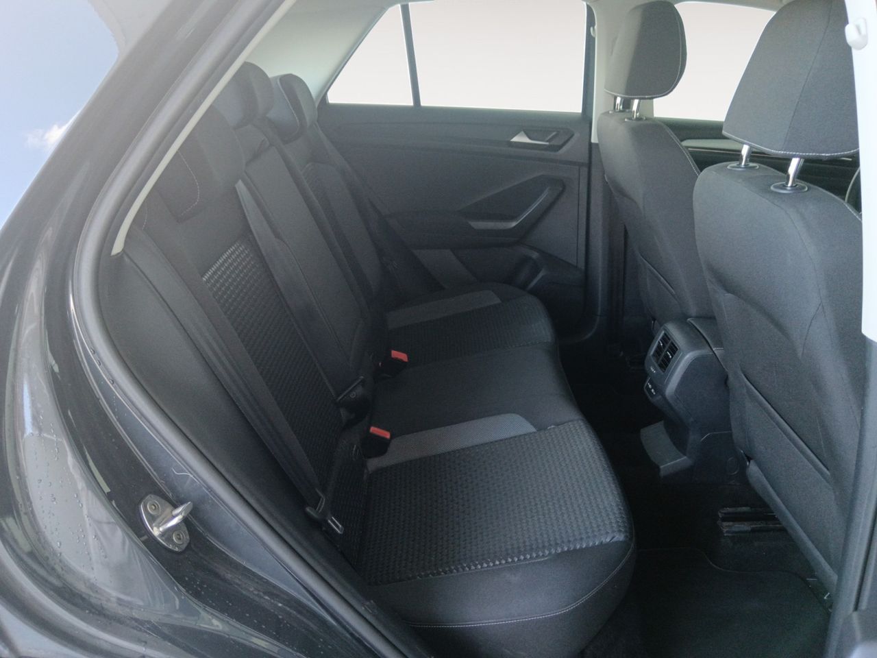 Foto Volkswagen T-Roc 9
