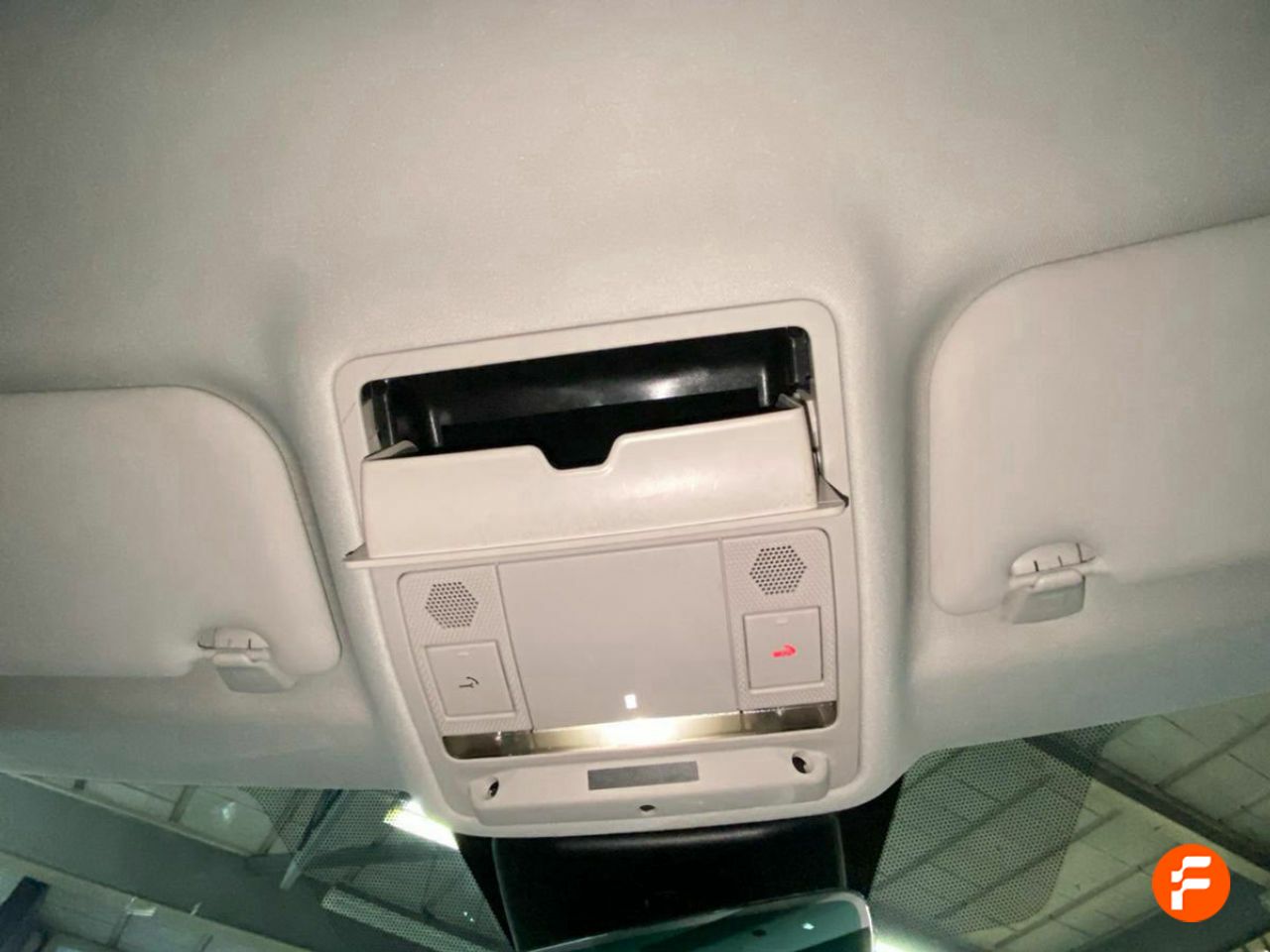 Foto Land-Rover Range Rover Evoque 24
