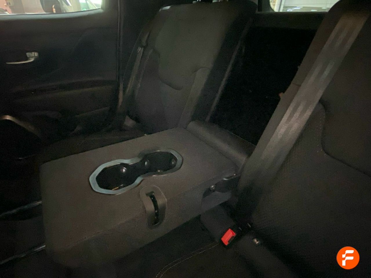 Foto Jeep Renegade 19