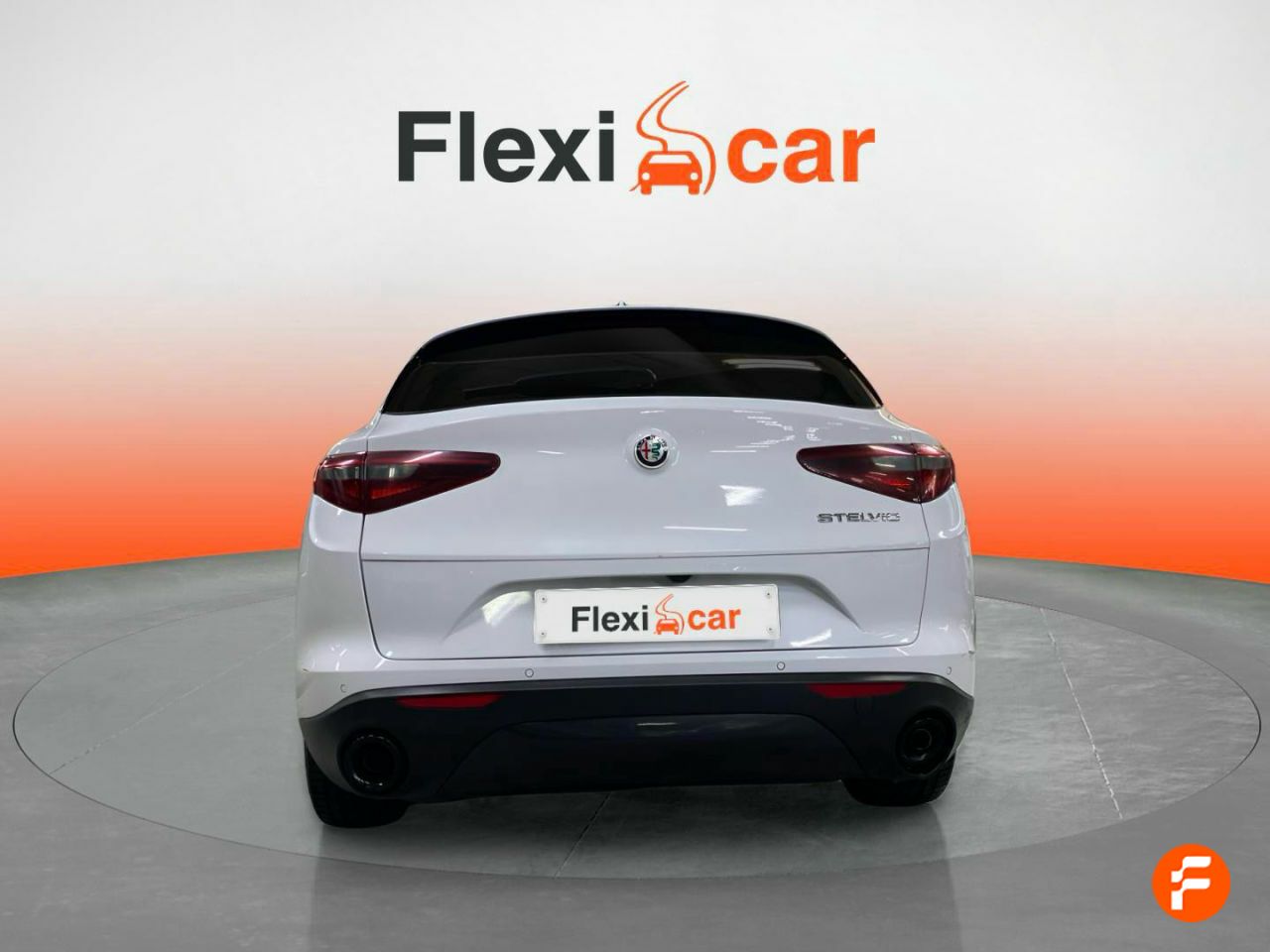 Foto Alfa Romeo Stelvio 8
