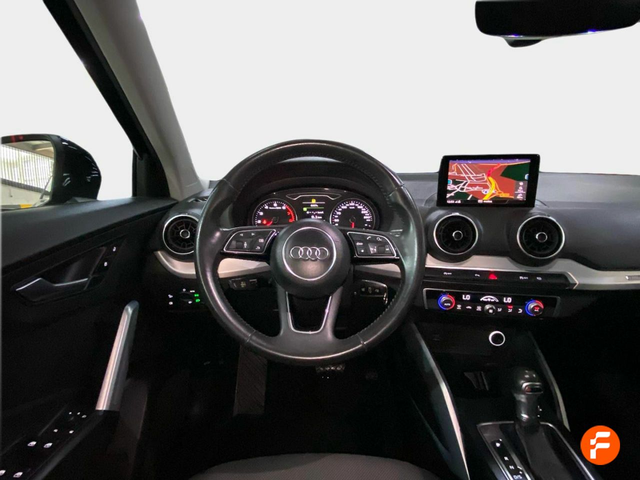 Foto Audi Q2 12