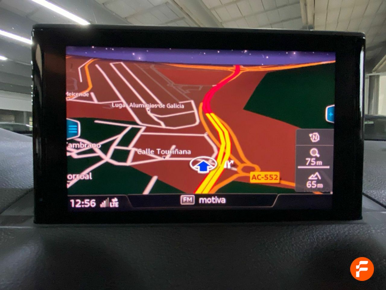 Foto Audi Q2 14