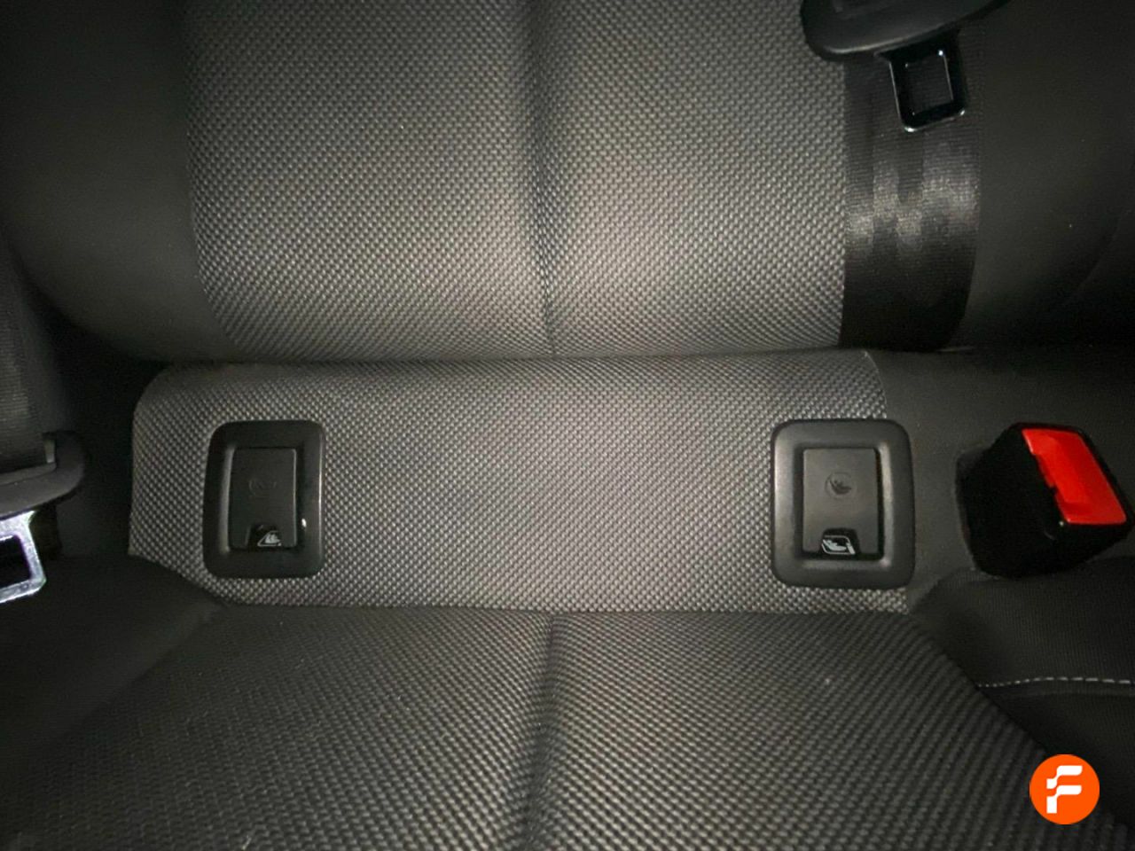 Foto Audi Q2 24