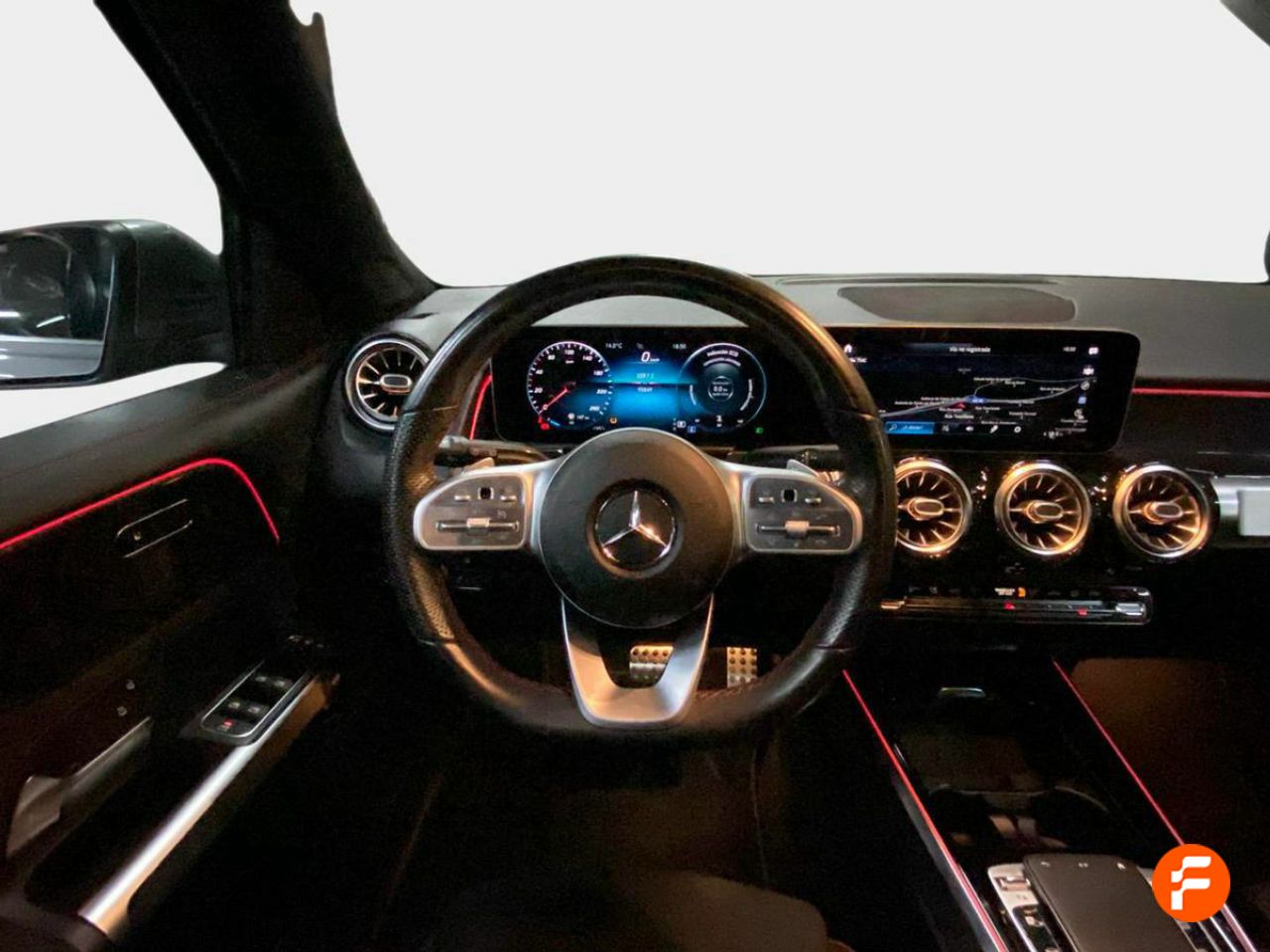 Foto Mercedes-Benz Clase GLB 8