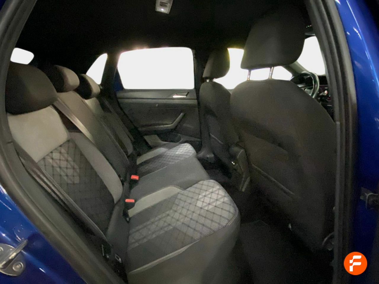 Foto Volkswagen Polo 14