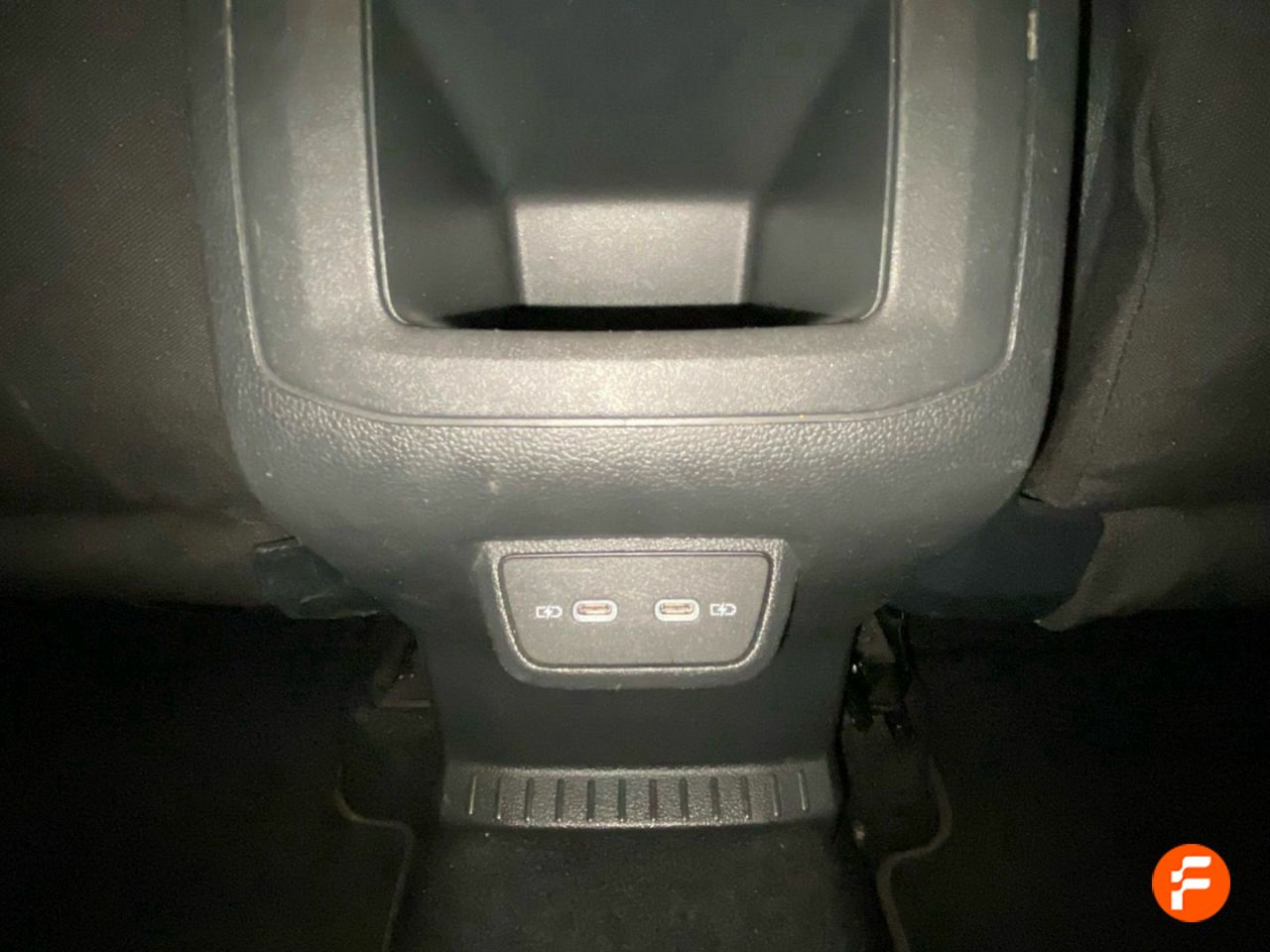 Foto Volkswagen T-Cross 22