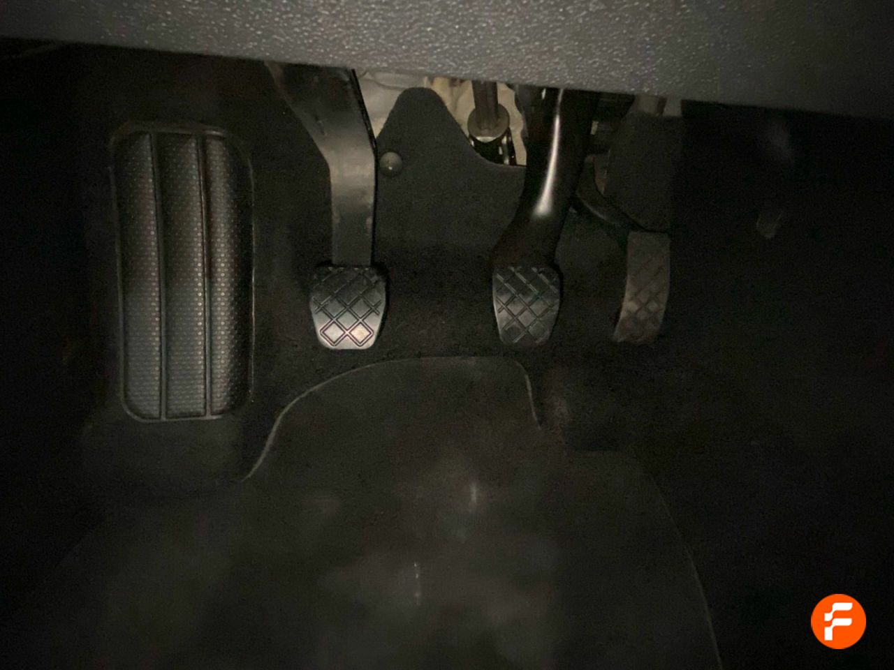 Foto Volkswagen T-Cross 23