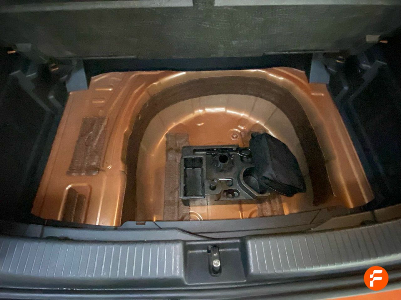 Foto Volkswagen T-Cross 24