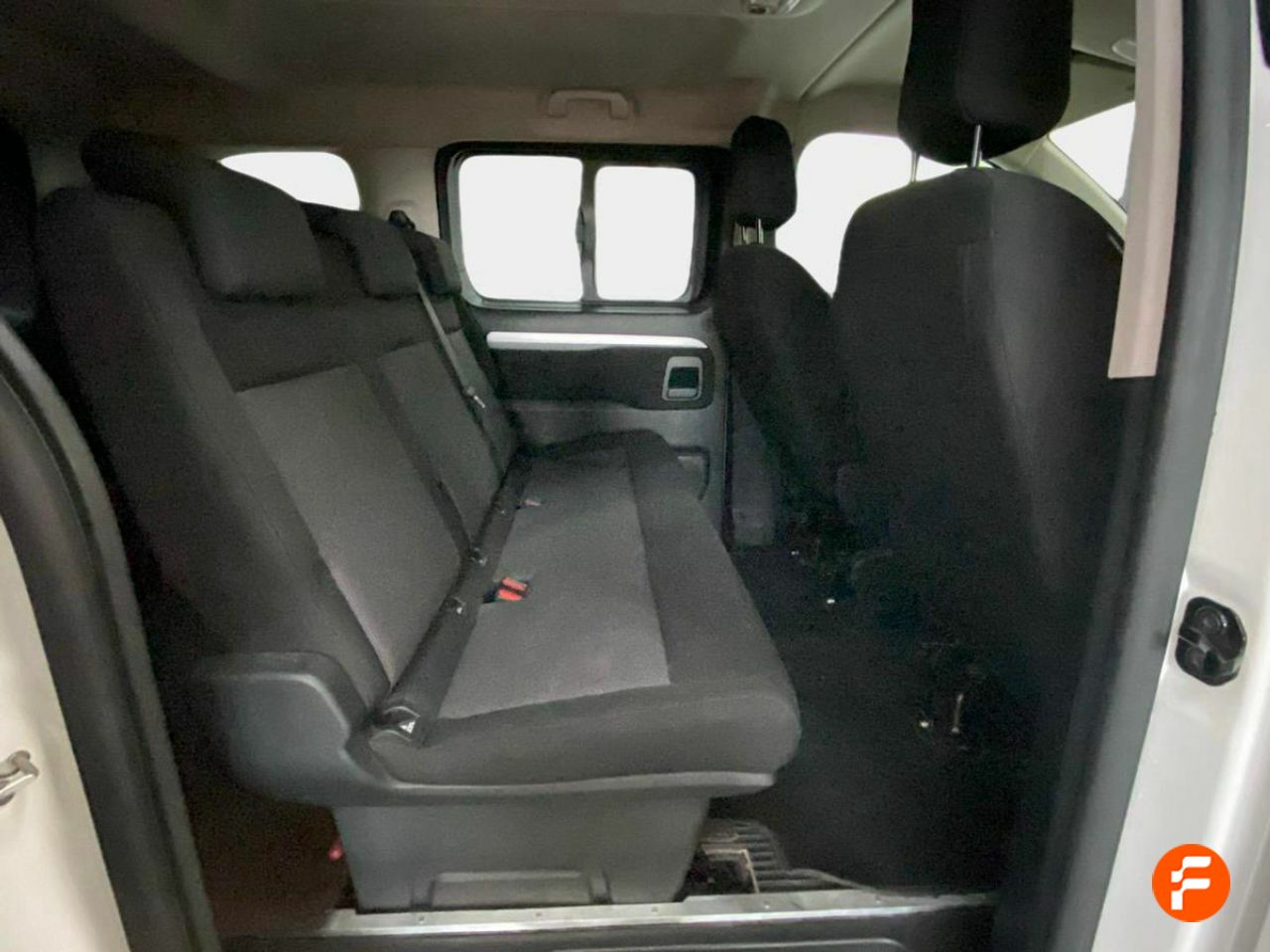 Foto Citroën Spacetourer 16