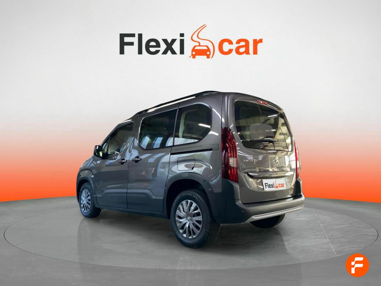 Foto Peugeot Rifter 9
