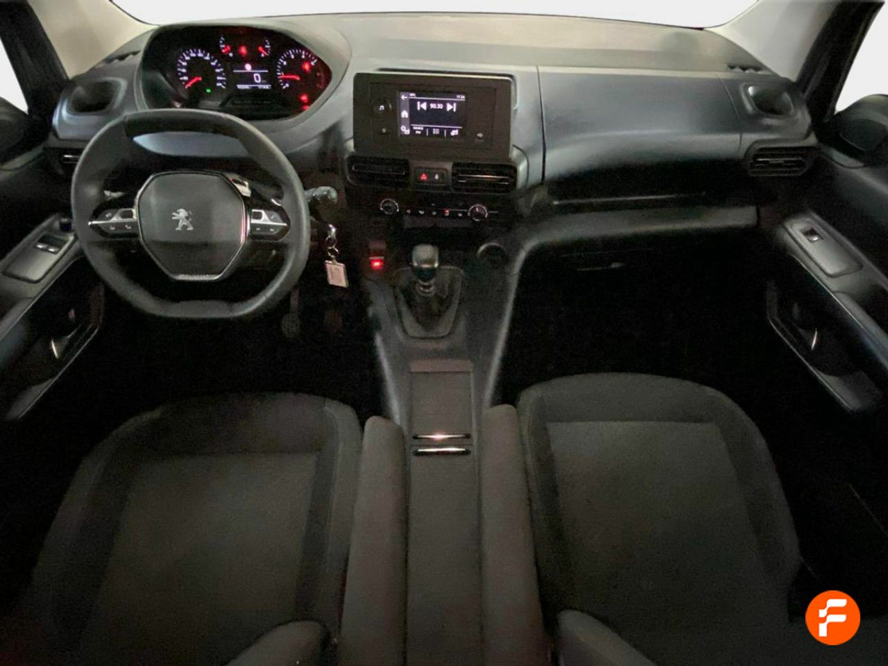 Foto Peugeot Rifter 13