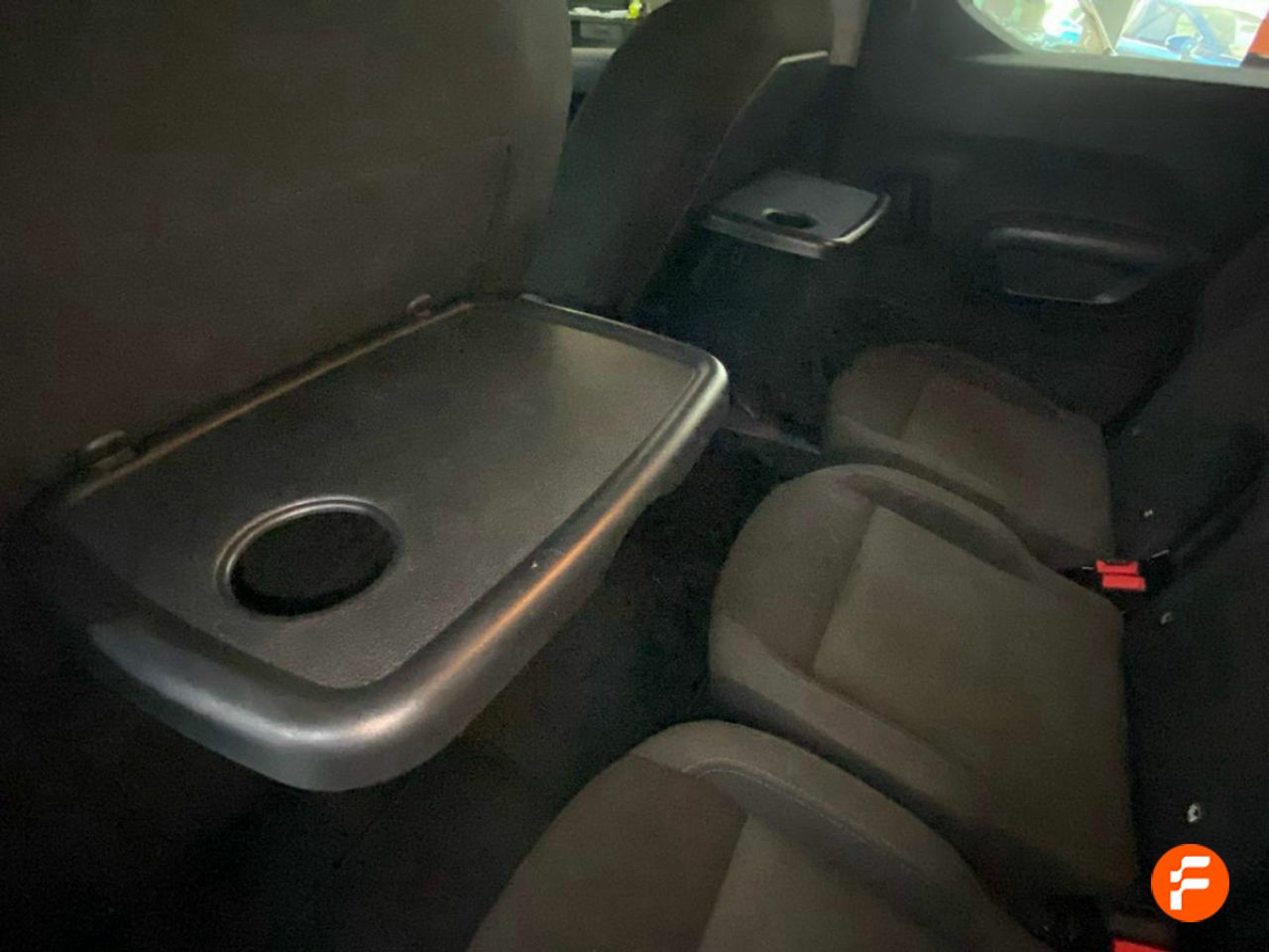 Foto Peugeot Rifter 21