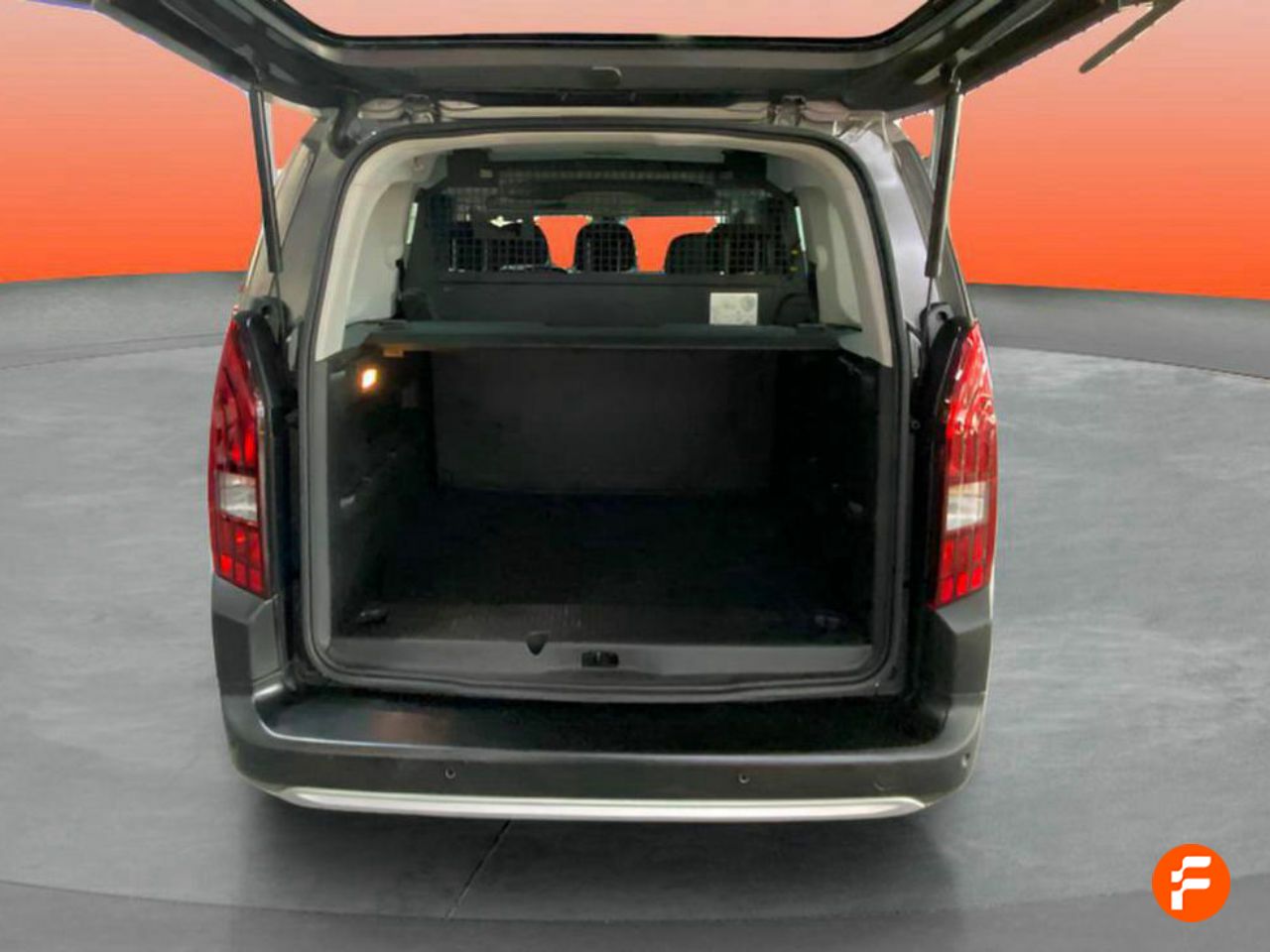 Foto Peugeot Rifter 24