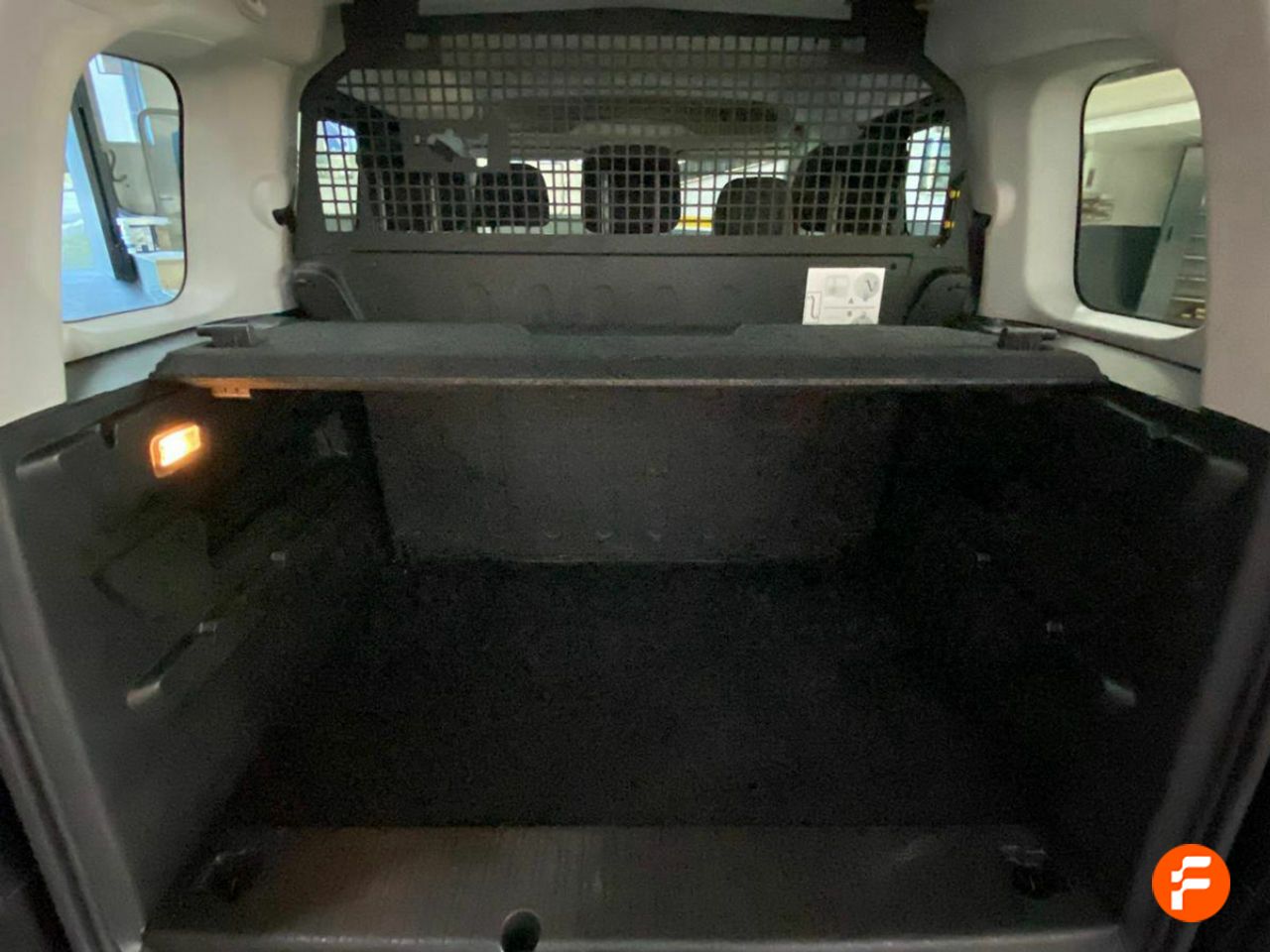 Foto Peugeot Rifter 26