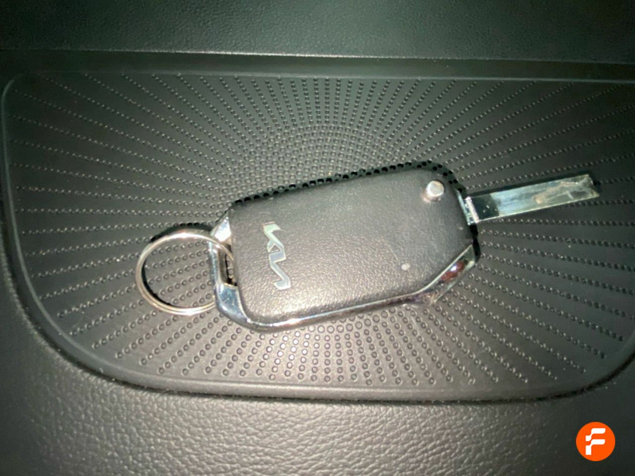 Foto Kia XCeed 22